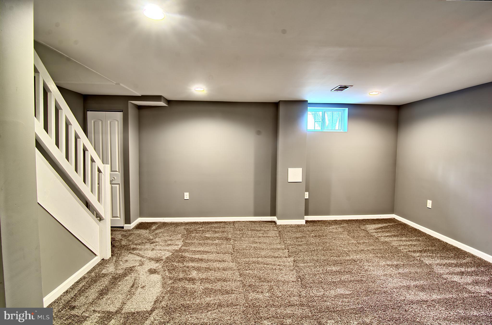 719 Stamford Road Baltimore, MD 21229 - Photo 22 of 29 RecRoom Alt view