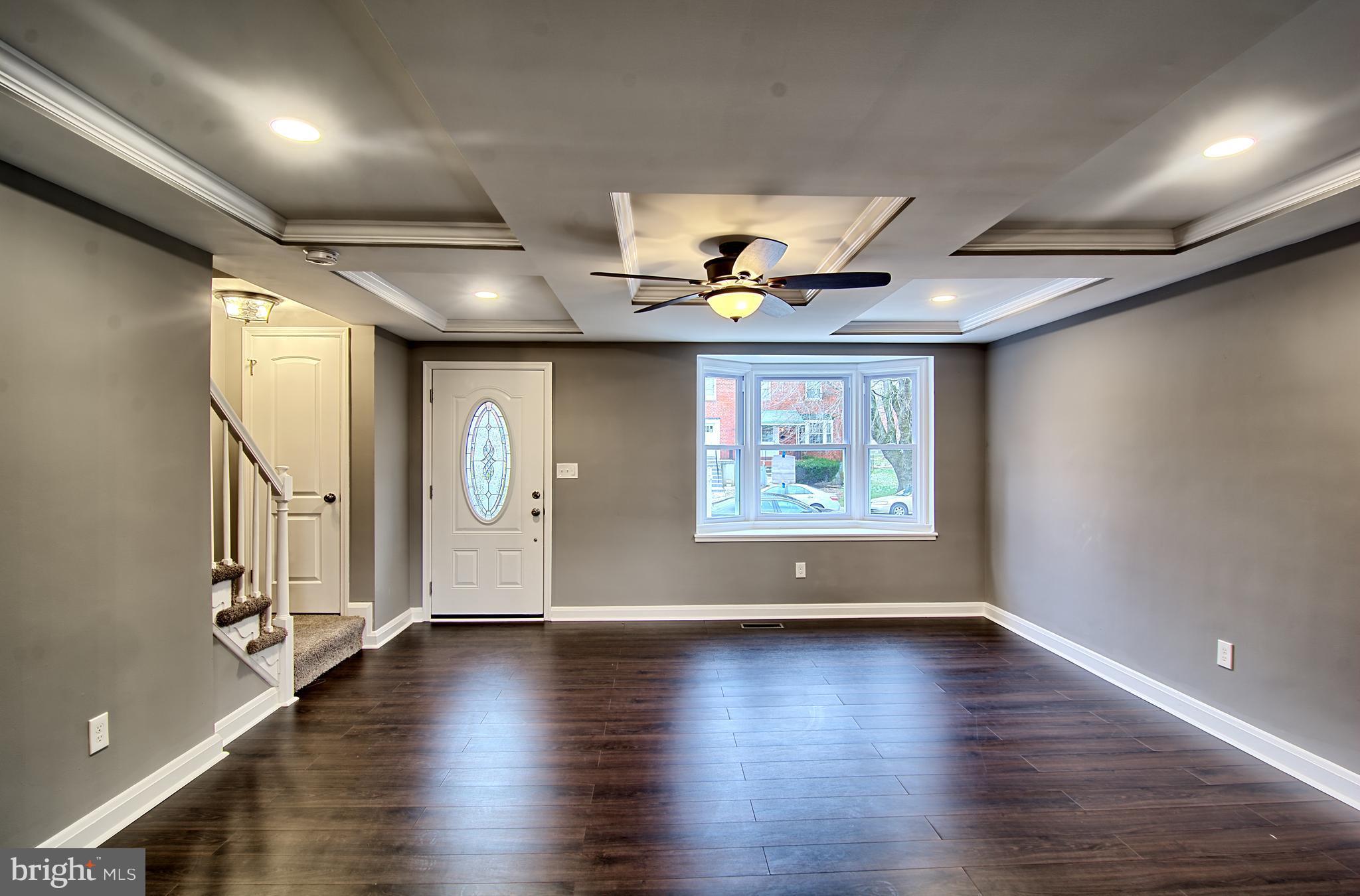 719 Stamford Road Baltimore, MD 21229 - Photo 6 of 29 Alt view of Living Room, recess lighting and a fan
