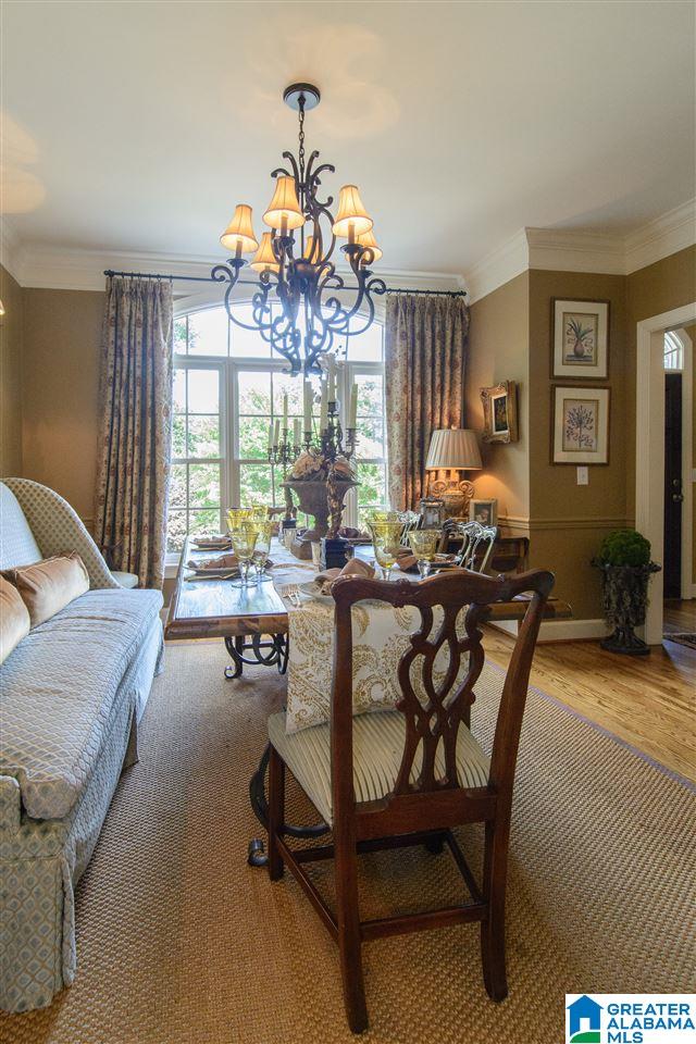 1820 Post Oak Road Vestavia Hills, AL 35216 - Photo 4 of 33 Gallery Image 4
