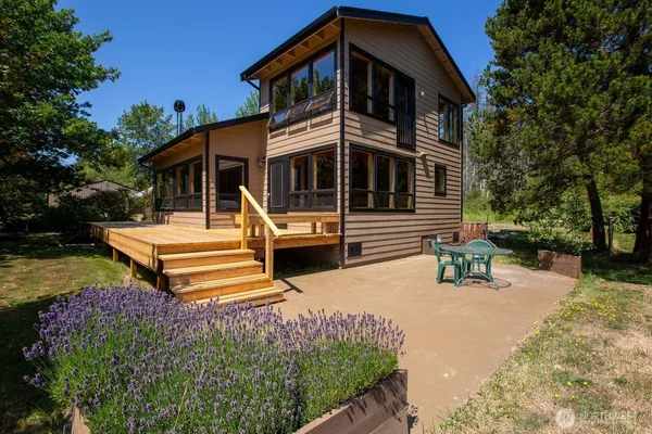 $1,150,000 | 450 Burton Lane, Friday Harbor, WA 98250