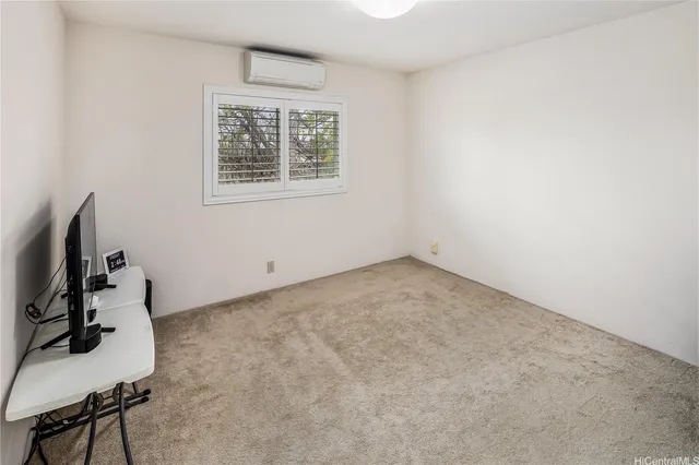 $1,625,000 | 914 Hoomoana Street, Pearl City, HI 96782