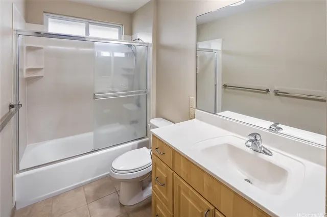 $1,625,000 | 914 Hoomoana Street, Pearl City, HI 96782