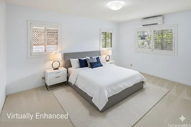 $1,625,000 | 914 Hoomoana Street, Pearl City, HI 96782