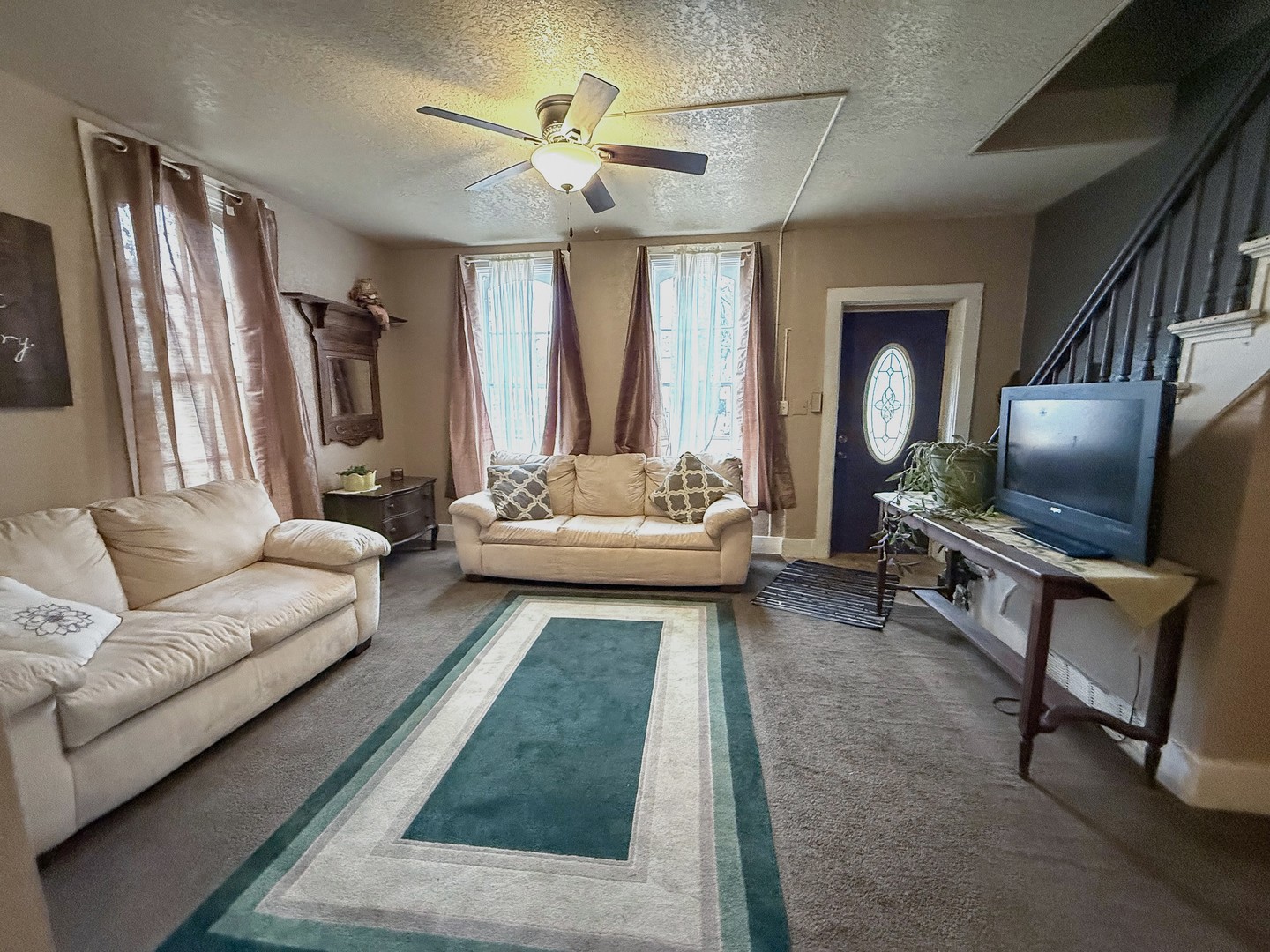 109 6th Avenue Sterling, IL 61081 - Photo 6 of 20