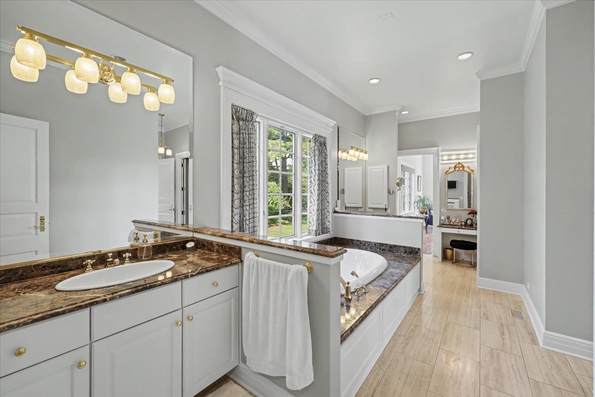 25W451 Plamondon Road Wheaton, IL 60189 - Photo 42 of 66