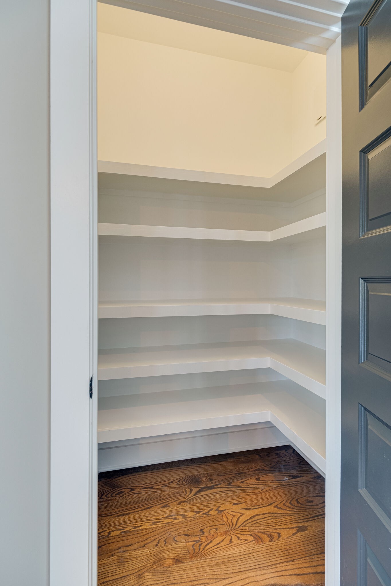 952 Riverside Drive Nashville, TN 37206 - Photo 5 of 27 Gallery Image 5