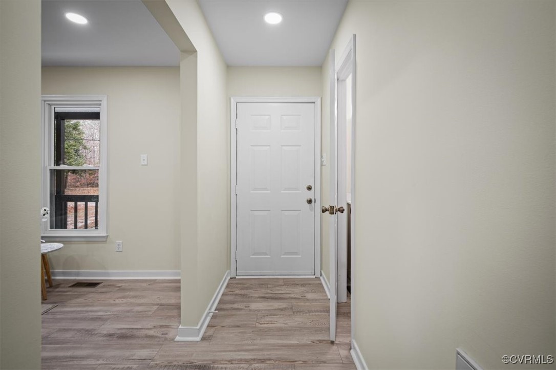 6920 Belmont Road Chesterfield, VA 23832 - Photo 24 of 50 Hallway with light wood-type flooring