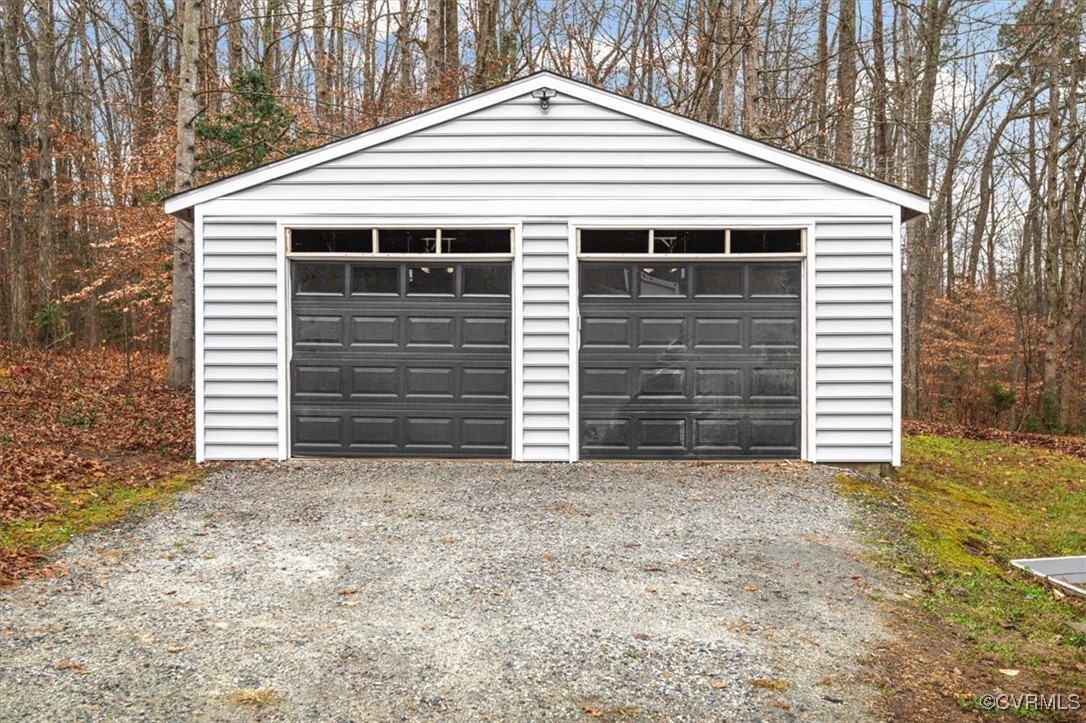 6920 Belmont Road Chesterfield, VA 23832 - Photo 44 of 50 View of garage