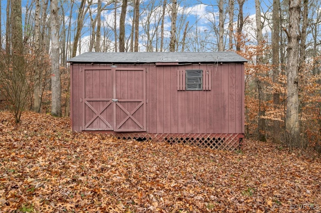 6920 Belmont Road Chesterfield, VA 23832 - Photo 45 of 50 View of outbuilding