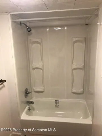 $1,300 | 1026 Meade Avenue, Scranton, PA 18508