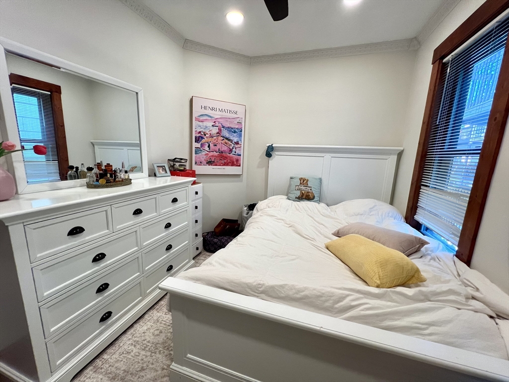261 E Street, Unit 2 Boston, MA 02127 - Photo 12 of 16