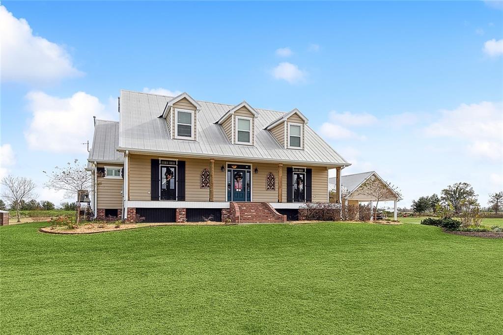 363 Hodson Lane Raceland, LA 70394 - Photo 2 of 32