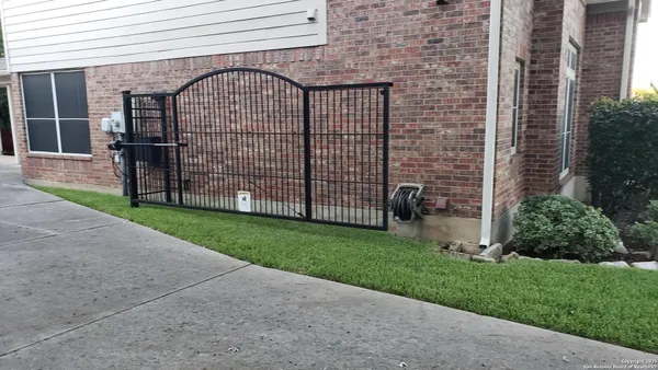 $445,000 | 8403 Old Stone Gate, San Antonio, TX 78249