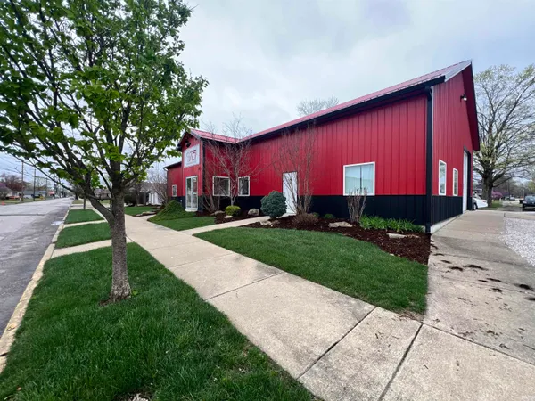 $349,900 | 710 South 13th Street, Vincennes, IN 47591
