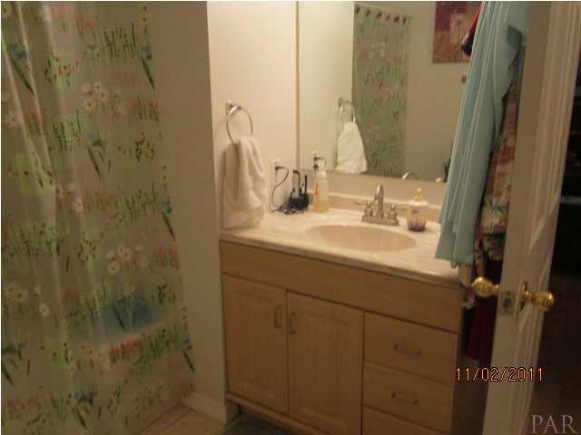 5532 Delona Road Milton, FL 32583 - Photo 7 of 14 Gallery Image 7