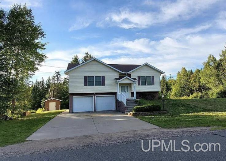 193 Kivela Road Negaunee, MI 49866 - Photo 1 of 17 Gallery Image 1