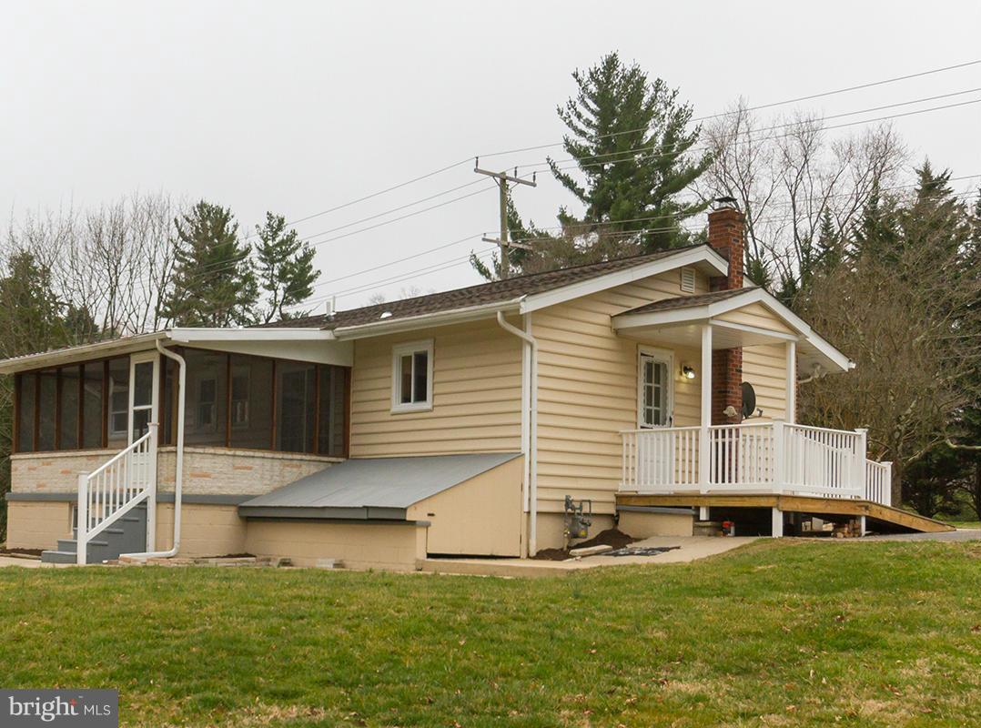3810 Sweet Air Road Phoenix, MD 21131 - Photo 25 of 30 a front view of house with yard