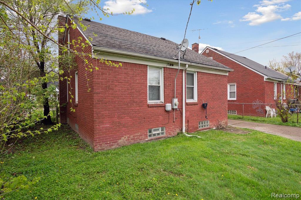 11908 Roxbury Street Detroit, MI 48224 - Photo 24 of 38