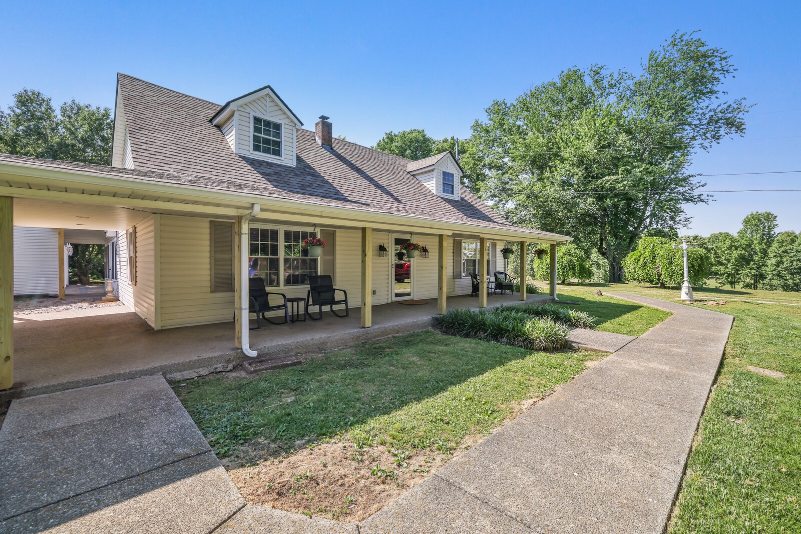 1138 Shahan Road Pleasant View, TN 37146 - Photo 6 of 70