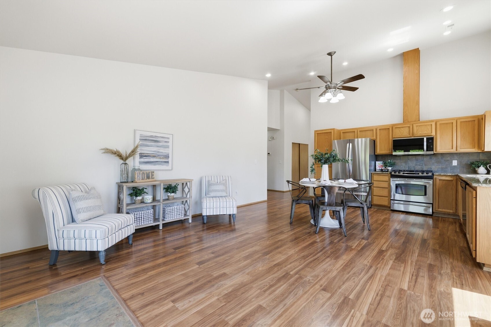 21030 25th Drive Southeast Bothell, WA 98021 - Photo 11 of 27