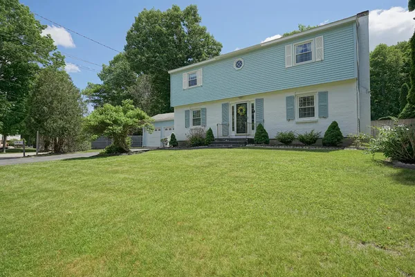 $1,150,000 | 7 Acorn Acres, Rye, NH 03870