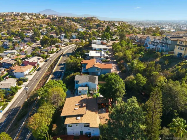 $1,090,000 | 4040 Yale Avenue, La Mesa, CA 91941