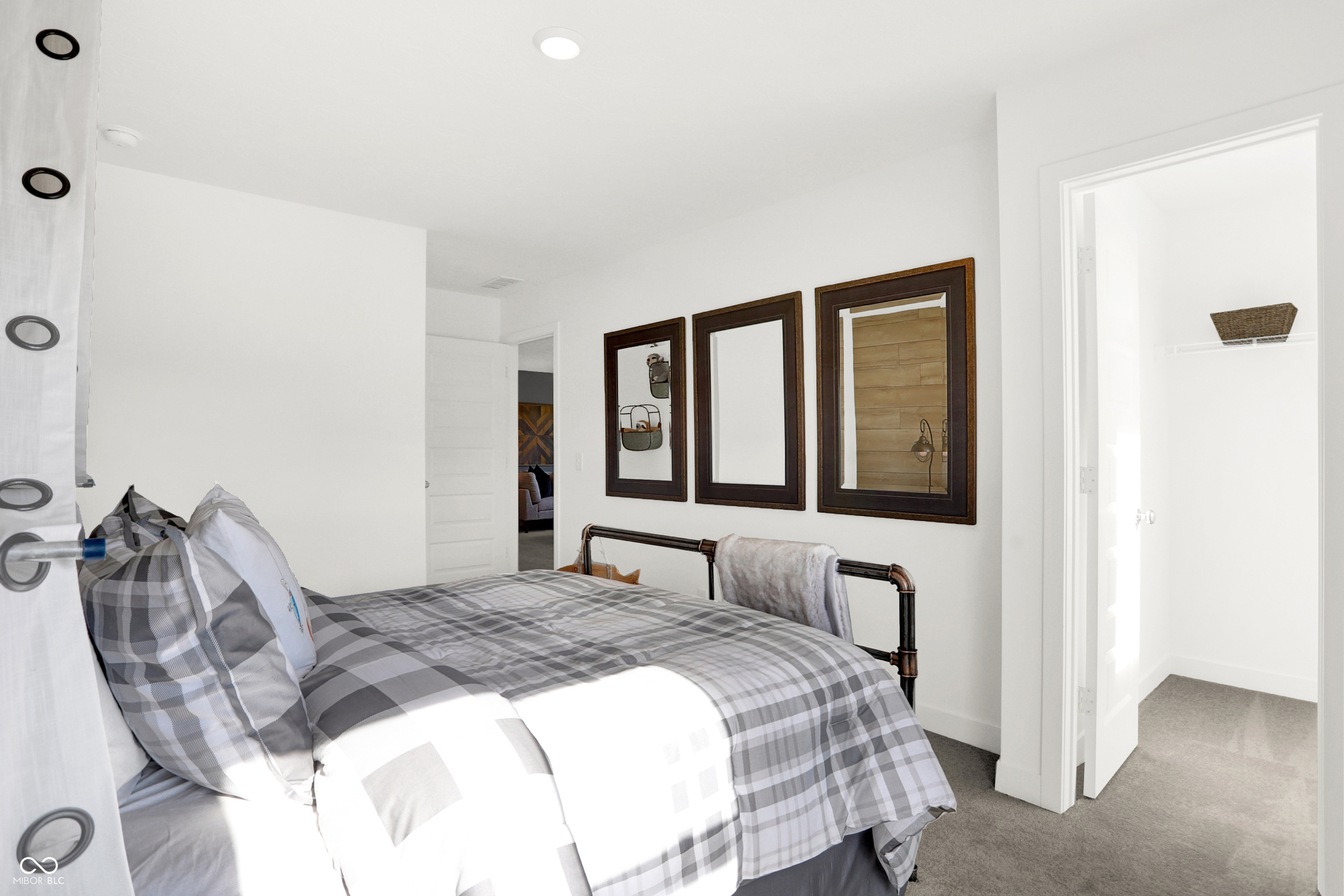 1648 Hemlock Circle Greenfield, IN 46140 - Photo 32 of 42