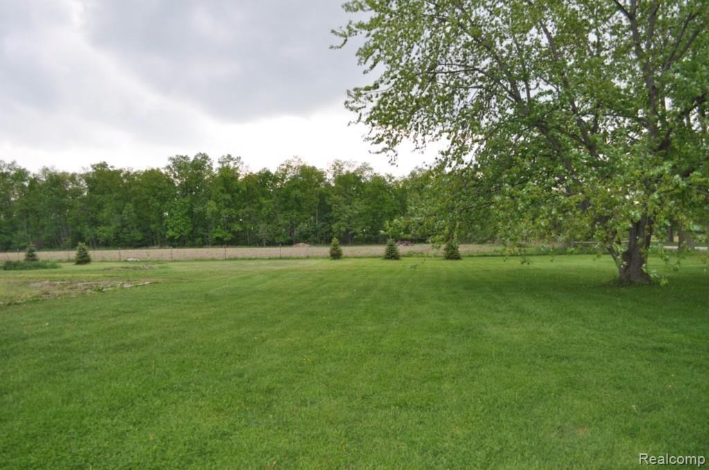 3430 East Clyde Road Howell, MI 48855 - Photo 3 of 20