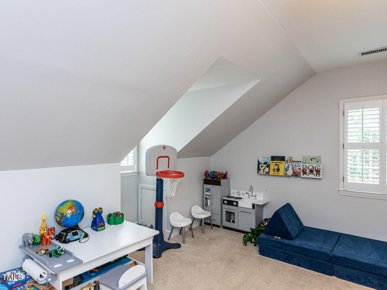2803 Kittrell Drive Raleigh, NC 27608 - Photo 19 of 33 019-1280x960-second-floor-bonus-area