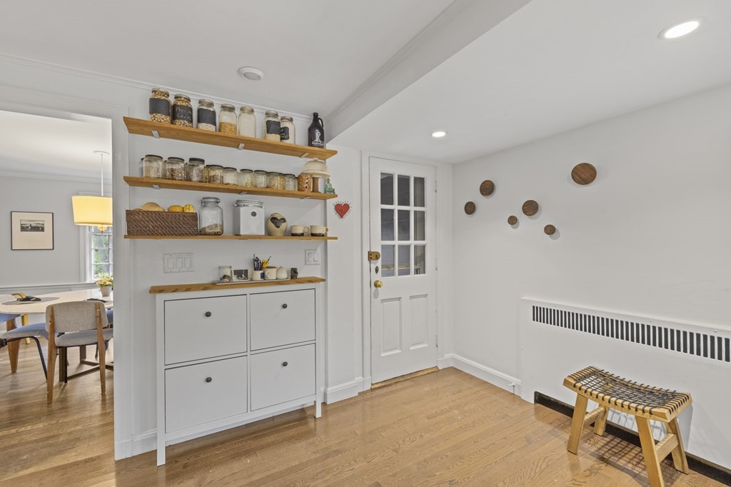16 Monadnock Road Arlington, MA 02476 - Photo 5 of 38 Gallery Image 5