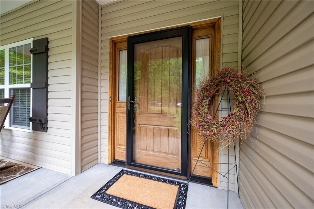 124 Sumter Road Mocksville, NC 27028 - Photo 10 of 45 Gallery Image 10