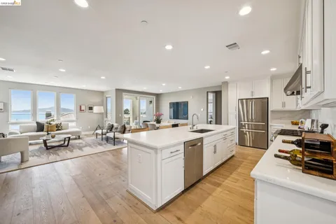 $1,148,000 | 16 Sea Star Court, Richmond, CA 94801
