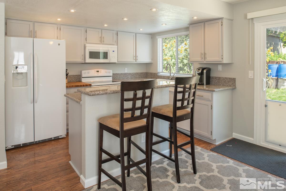 2716 Randolph Drive Reno, NV 89502 - Photo 8 of 24 Photo 8