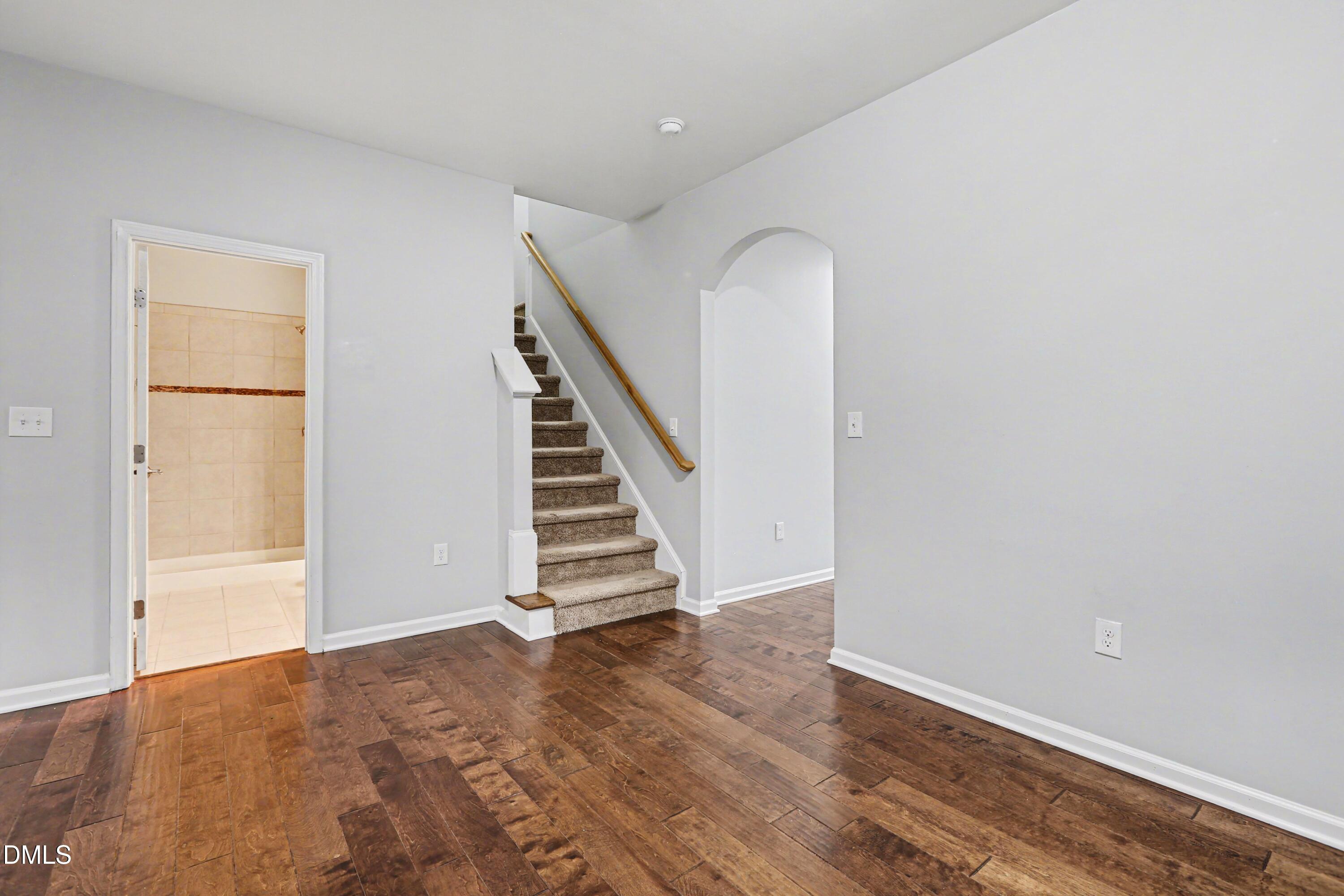 6305 Yates Mill Pond Road Raleigh, NC 27606 - Photo 15 of 39 014_file_3158
