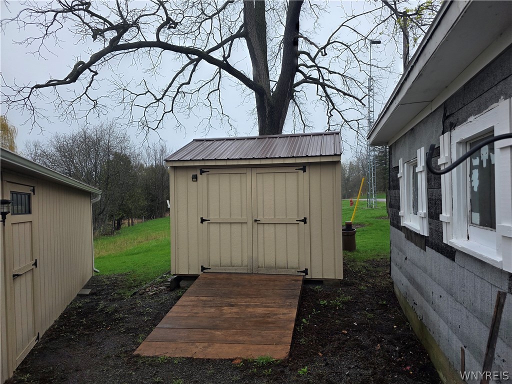 4202 Shelby Basin Road Shelby, NY 14103 - Photo 11 of 13