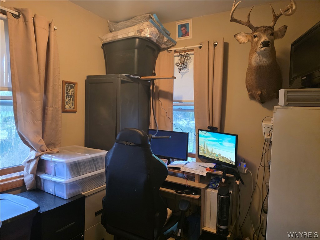 4202 Shelby Basin Road Shelby, NY 14103 - Photo 8 of 13