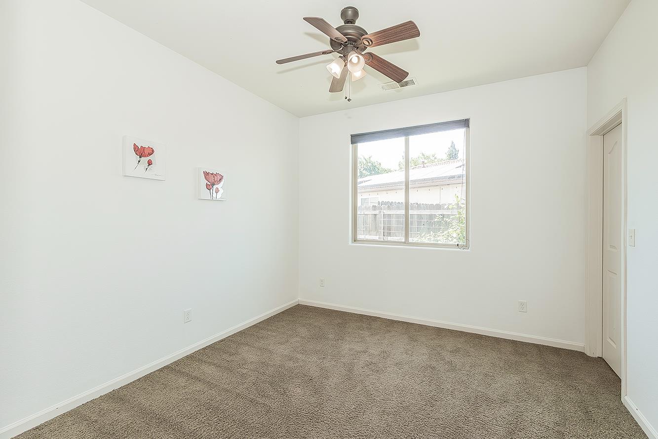 7357 East Redlands Avenue Fresno, CA 93737 - Photo 34 of 59 Bedroom 2