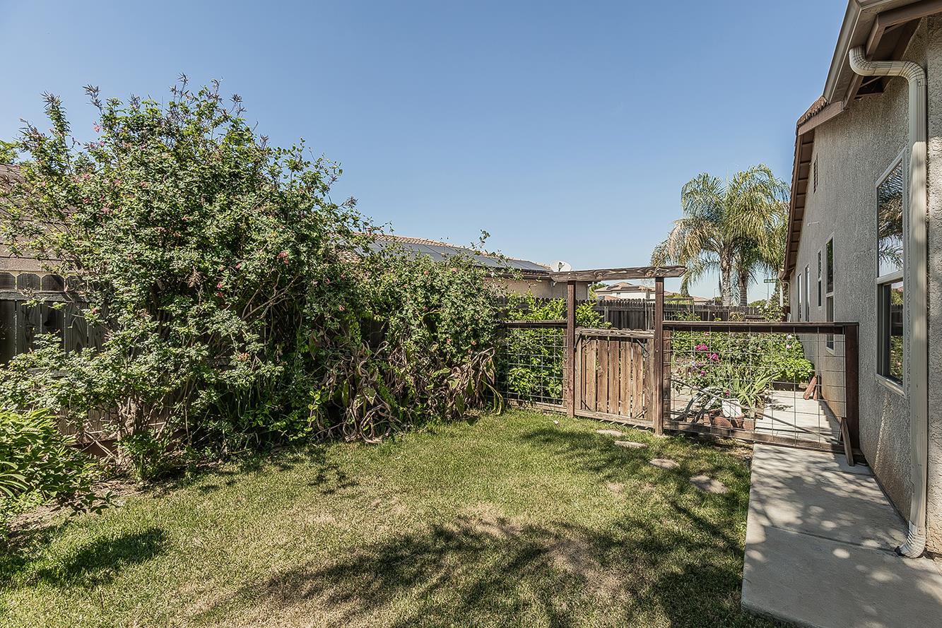 7357 East Redlands Avenue Fresno, CA 93737 - Photo 44 of 59