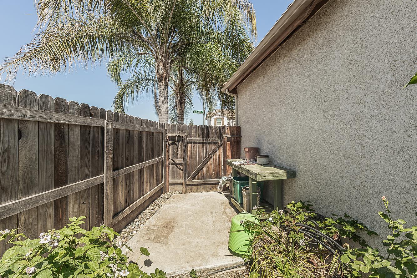 7357 East Redlands Avenue Fresno, CA 93737 - Photo 47 of 59