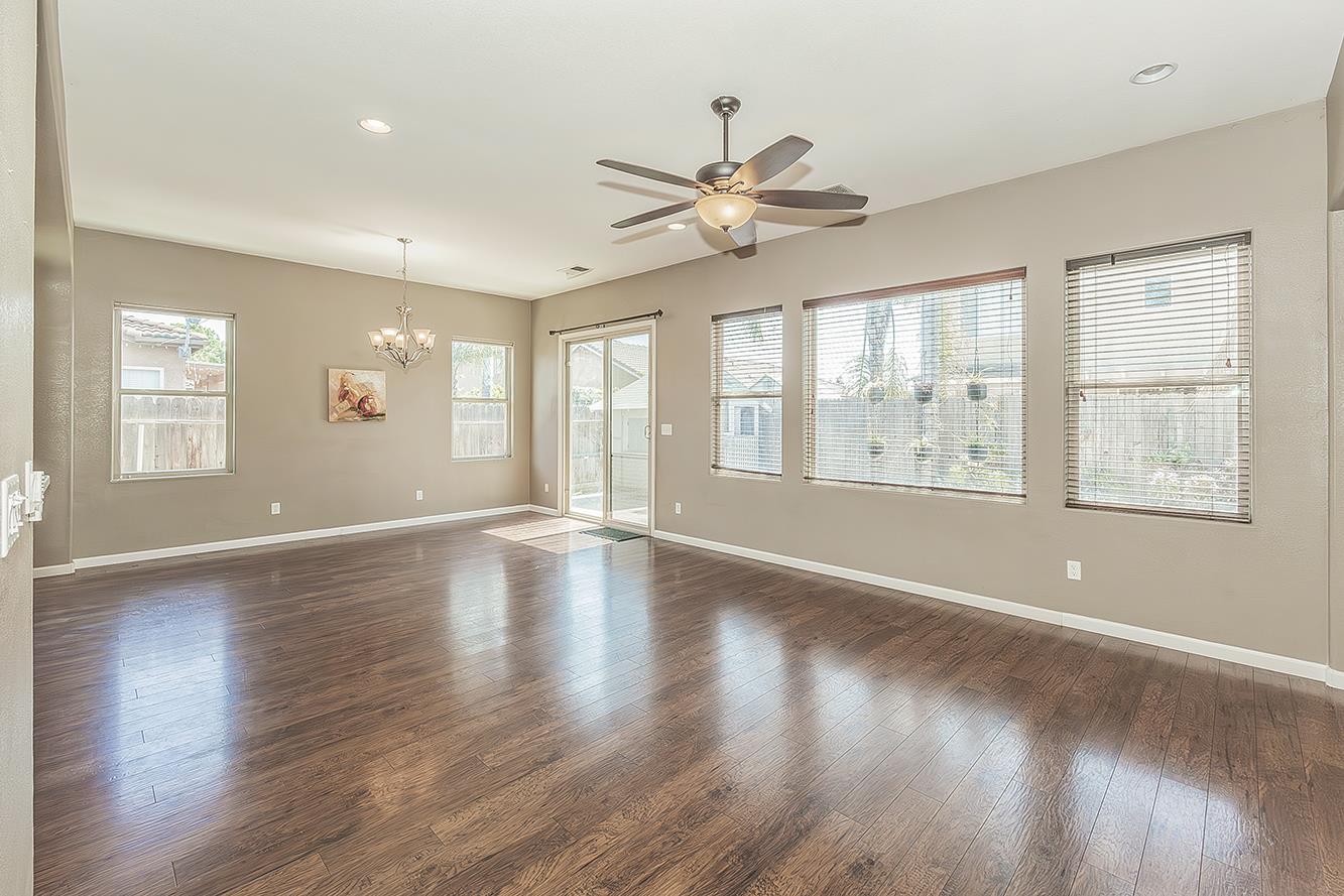 7357 East Redlands Avenue Fresno, CA 93737 - Photo 9 of 59