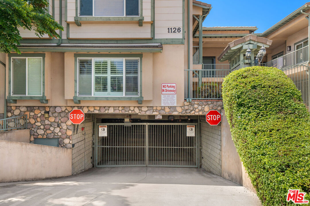 1128 West Duarte Road, Unit A Arcadia, CA 91007 - Photo 26 of 28