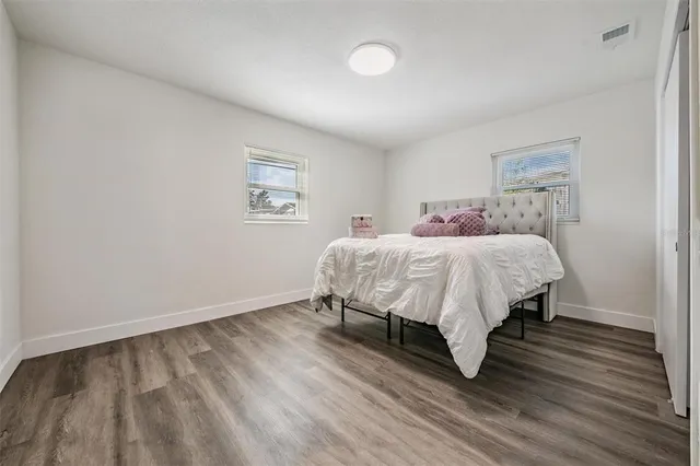 $385,000 | 66 Lake Shore Drive, Palm Harbor, FL 34684