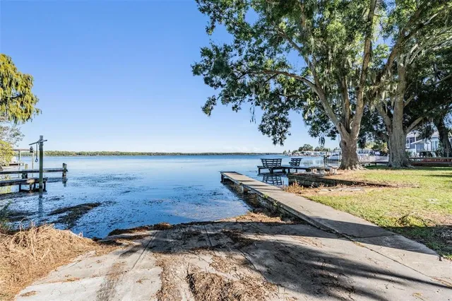 $385,000 | 66 Lake Shore Drive, Palm Harbor, FL 34684