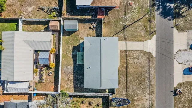 $385,000 | 66 Lake Shore Drive, Palm Harbor, FL 34684