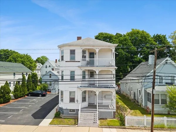 $1,900 | 26 Pine Street, Unit A, Attleboro, MA 02703