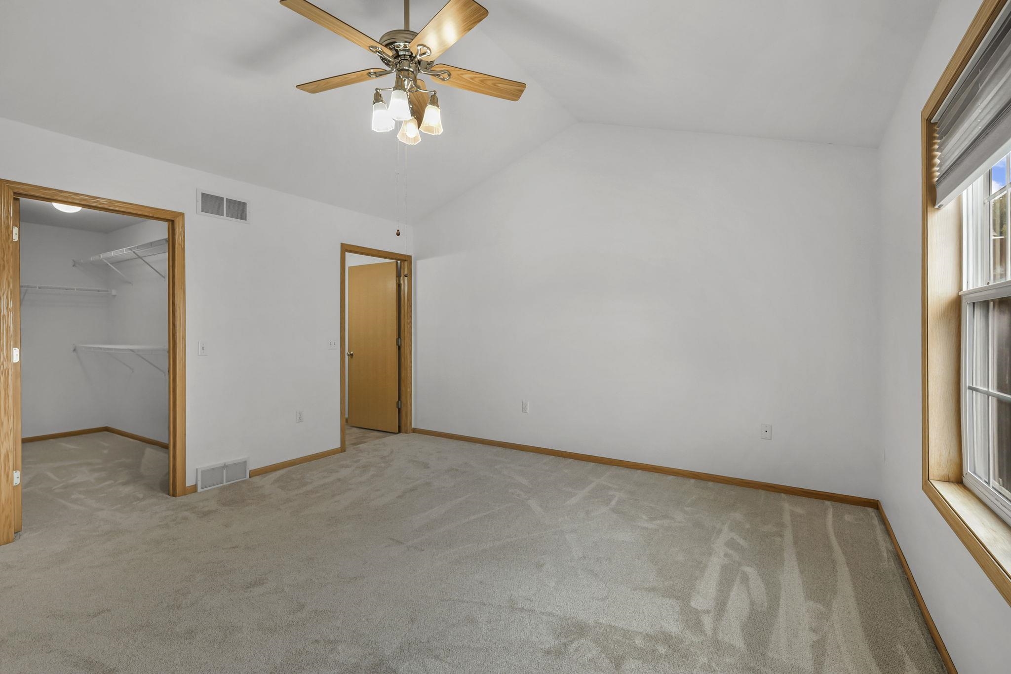 6309 Kilpatrick Lane Madison, WI 53718 - Photo 20 of 40