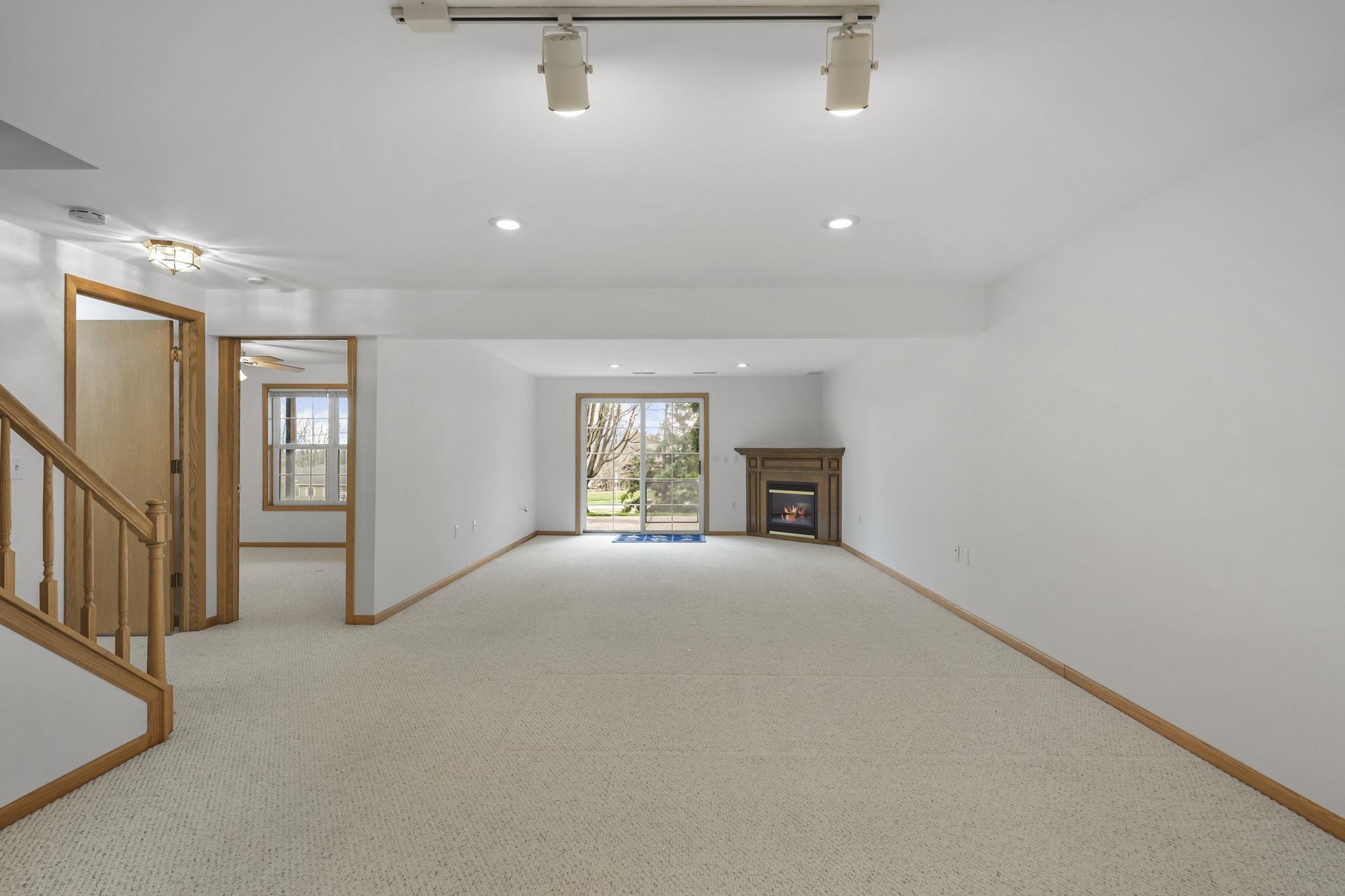 6309 Kilpatrick Lane Madison, WI 53718 - Photo 28 of 40