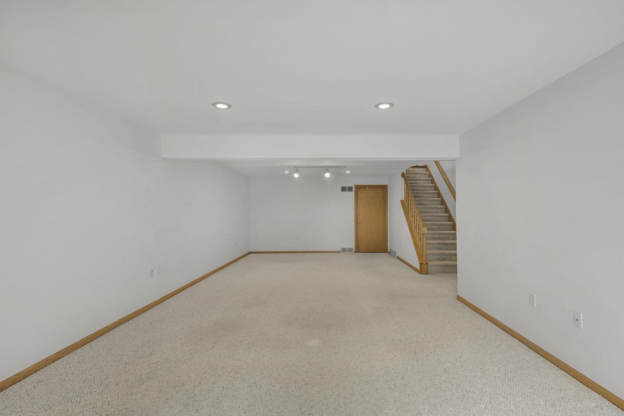 6309 Kilpatrick Lane Madison, WI 53718 - Photo 31 of 40