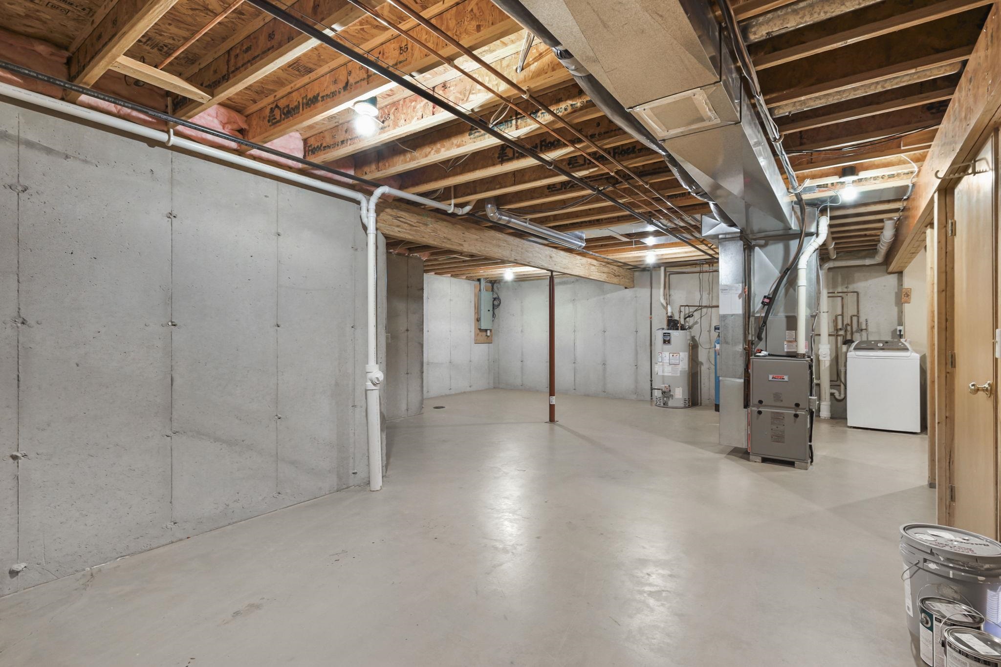 6309 Kilpatrick Lane Madison, WI 53718 - Photo 34 of 40