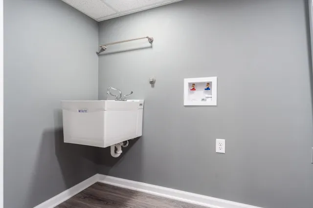 $535,000 | 664 Elberon Way, Roscoe, IL 61073